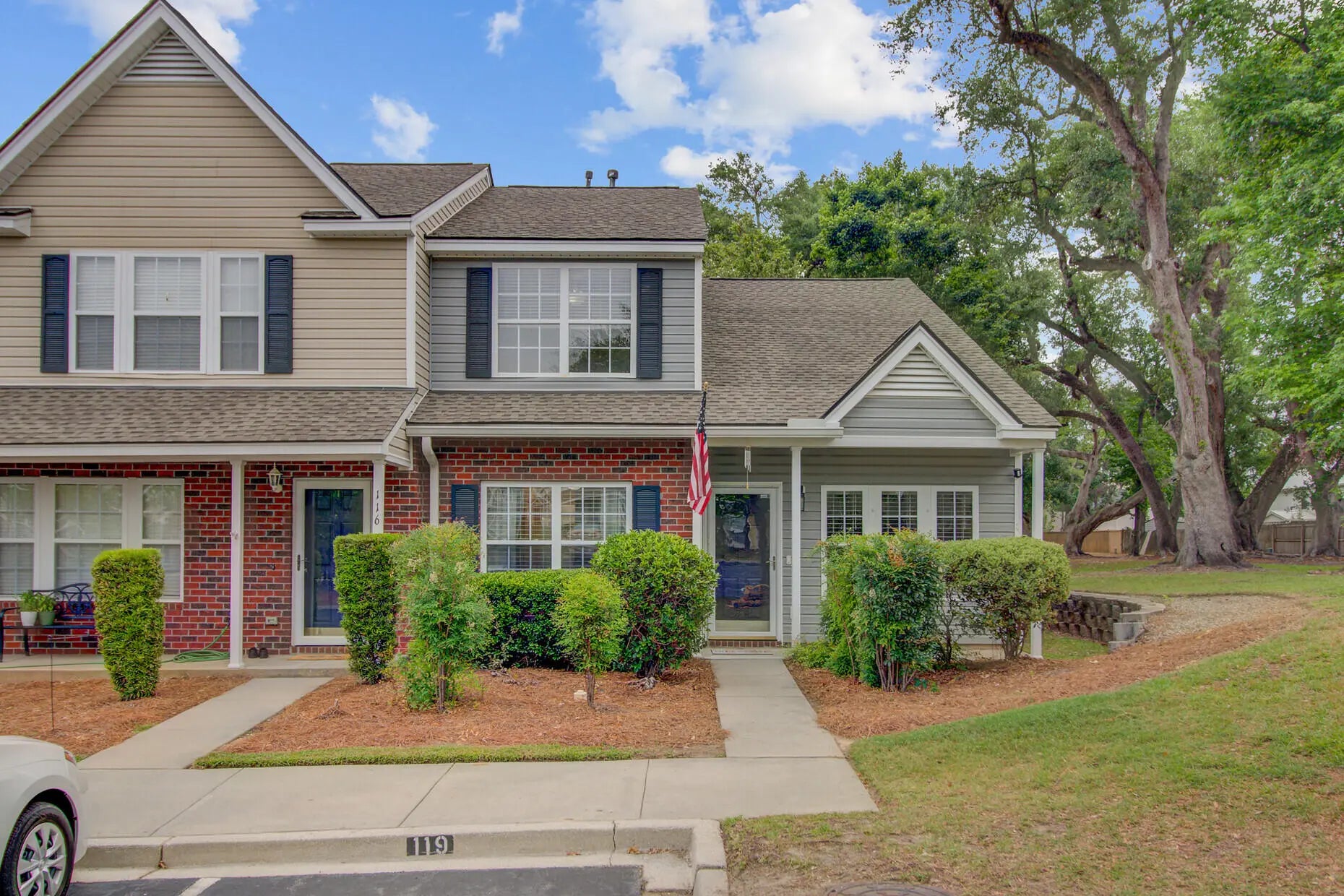 Photo of Listing #25014238