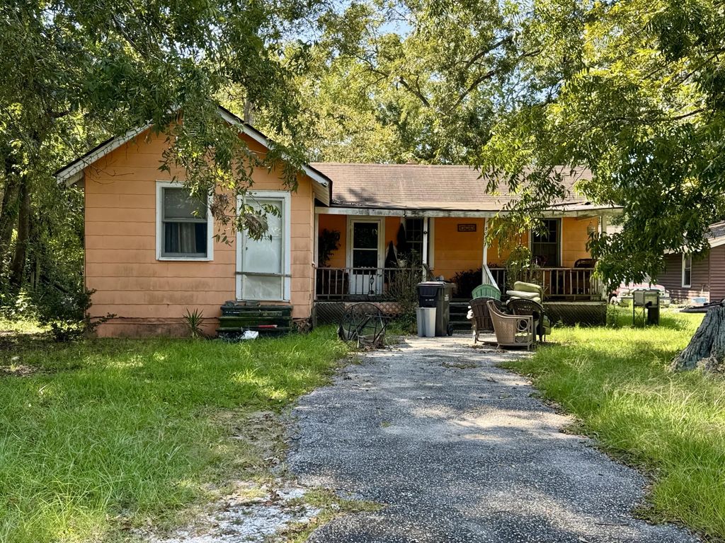 5063 Railroad Avenue, North Charleston