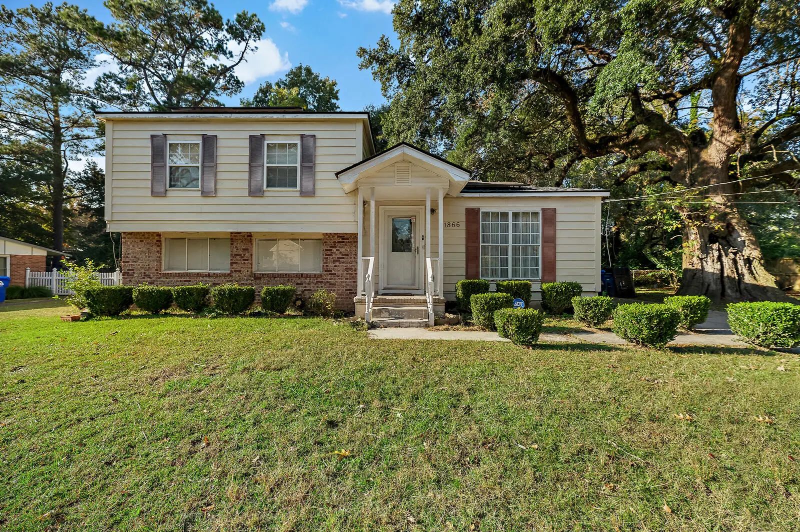 Photo of Listing #25030314