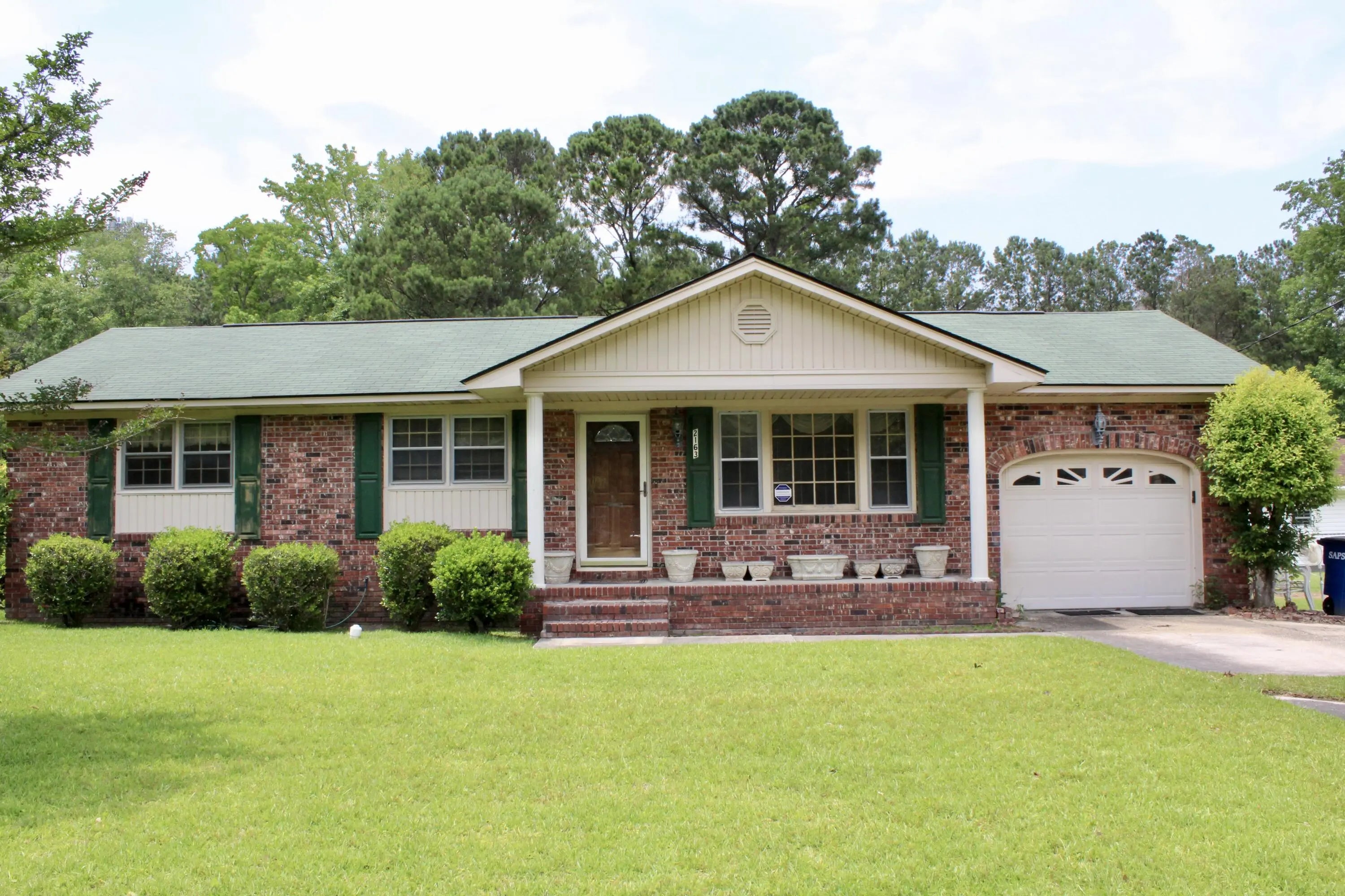 Photo of Listing #25015610