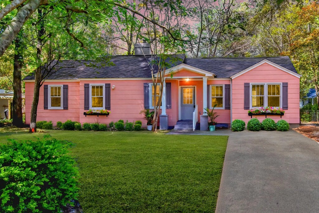 708 S Laurel Street, Summerville