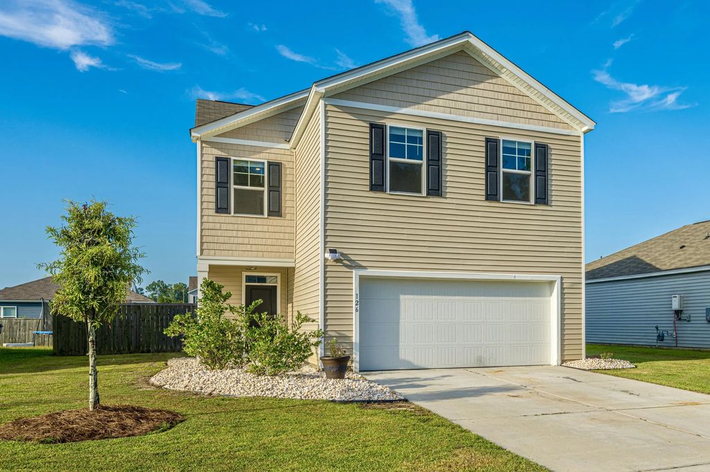 126 Lagoona Drive, Summerville