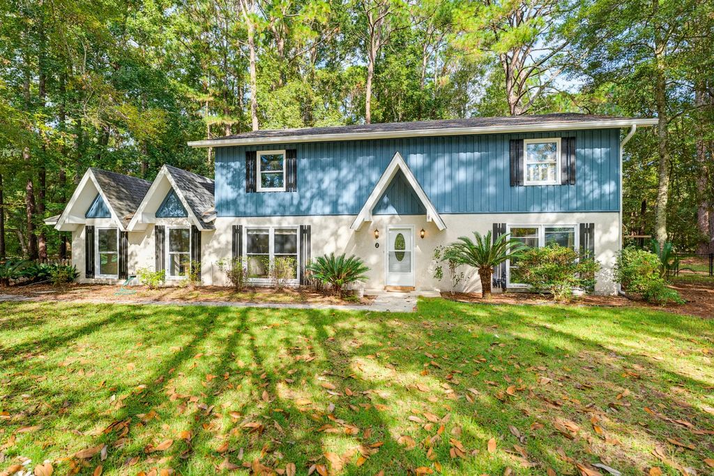 2 Rivers Court, Beaufort