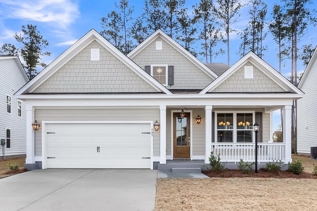 745 Maynard Lane, Summerville