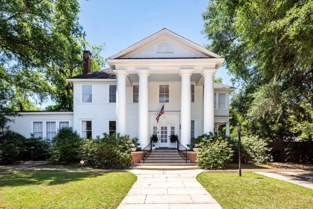 458 Hampton Street, Walterboro