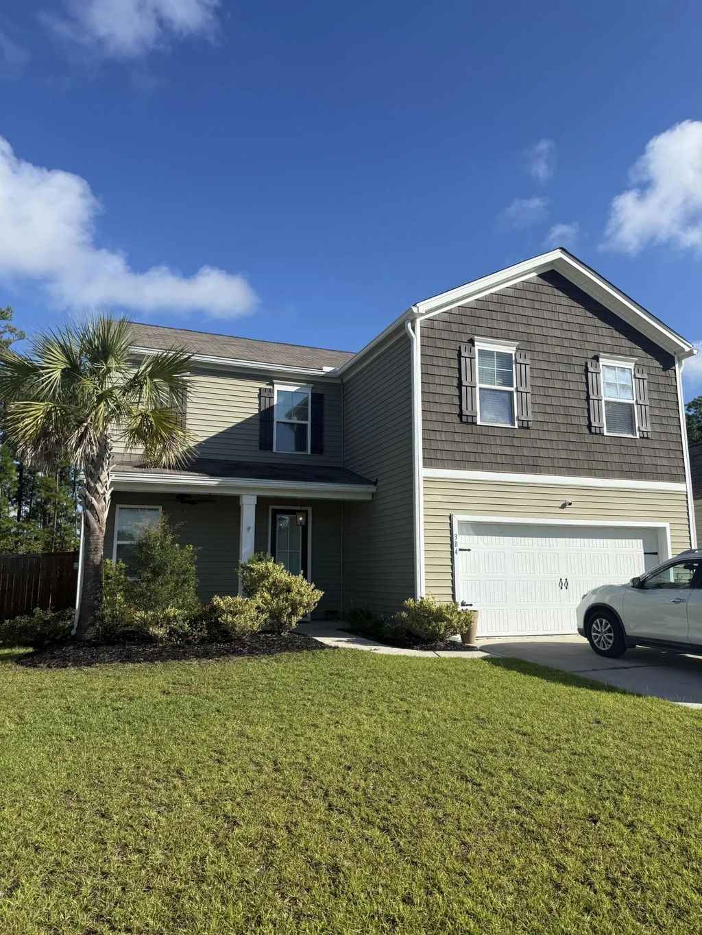 384 Bering Lane, Summerville