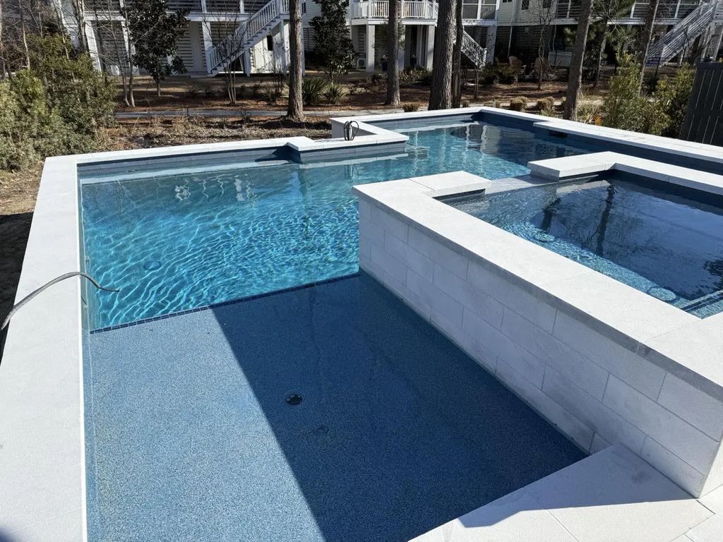 100 Low Tide Court, Charleston