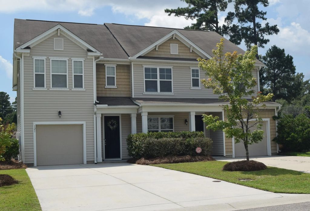 121 Wild Holly Drive, Moncks Corner