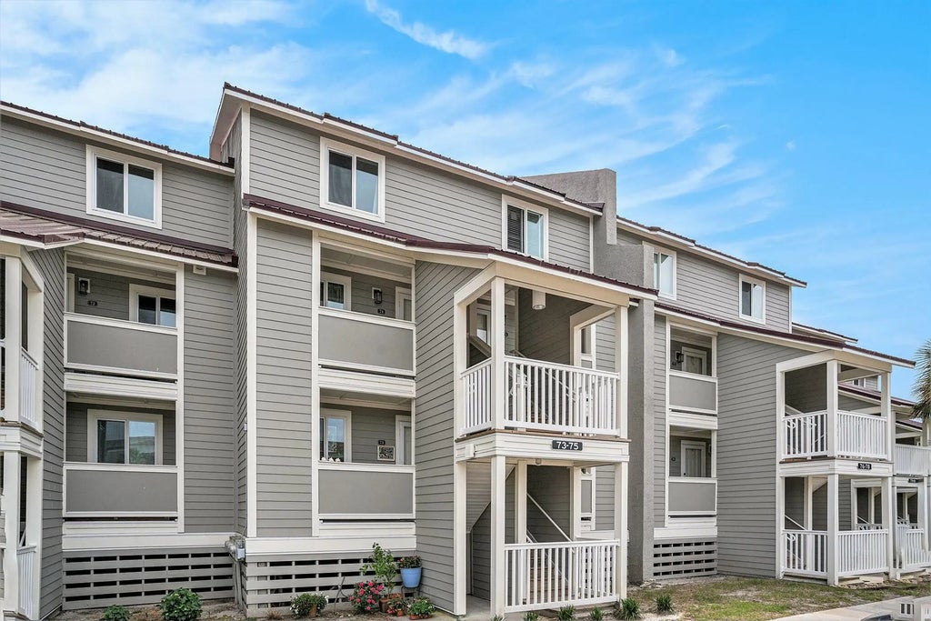 74 Mariners Cay Drive, Folly Beach