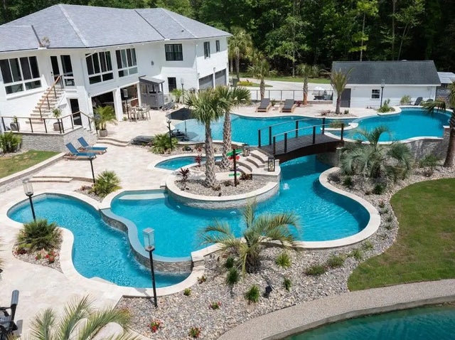 Photo of 521 Cypress Point Drive, Summerville SC