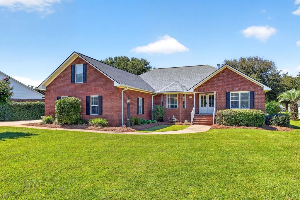 25 Plantation Drive, Manning