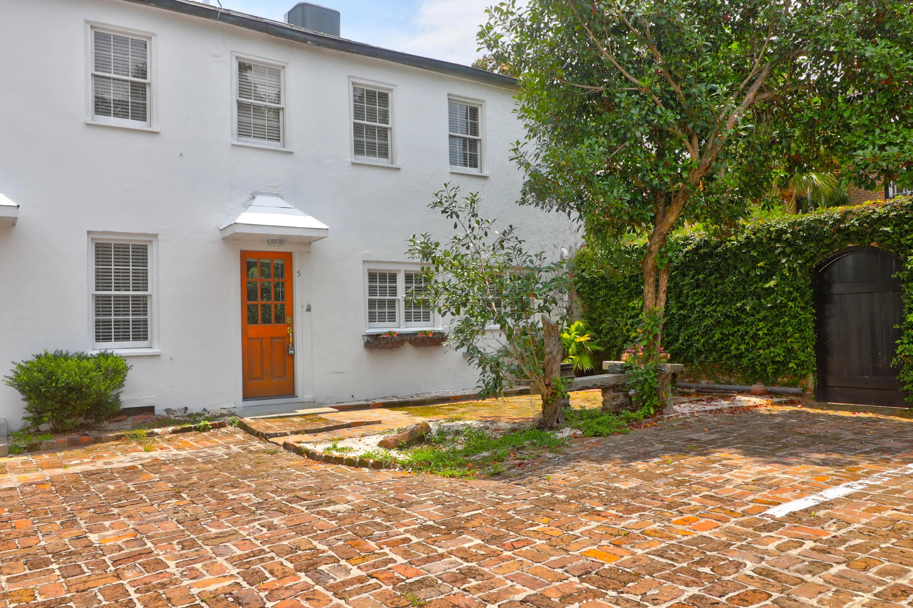 Photo of Listing #24014743