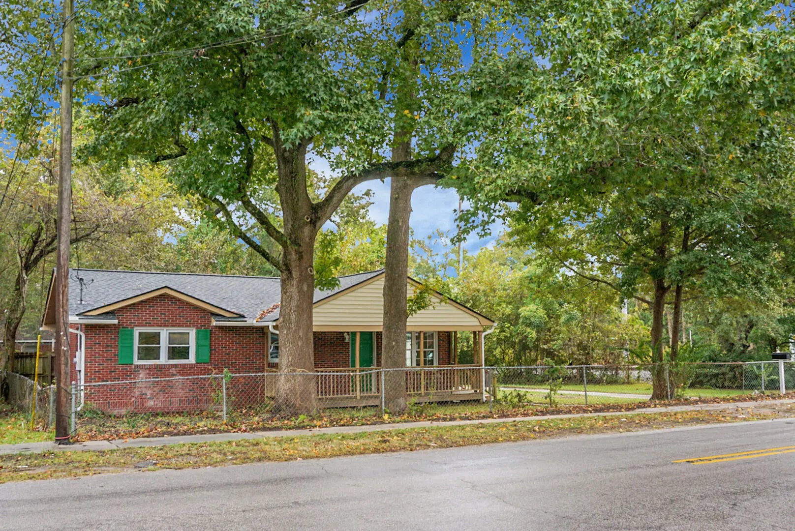 Photo of Listing #25029246