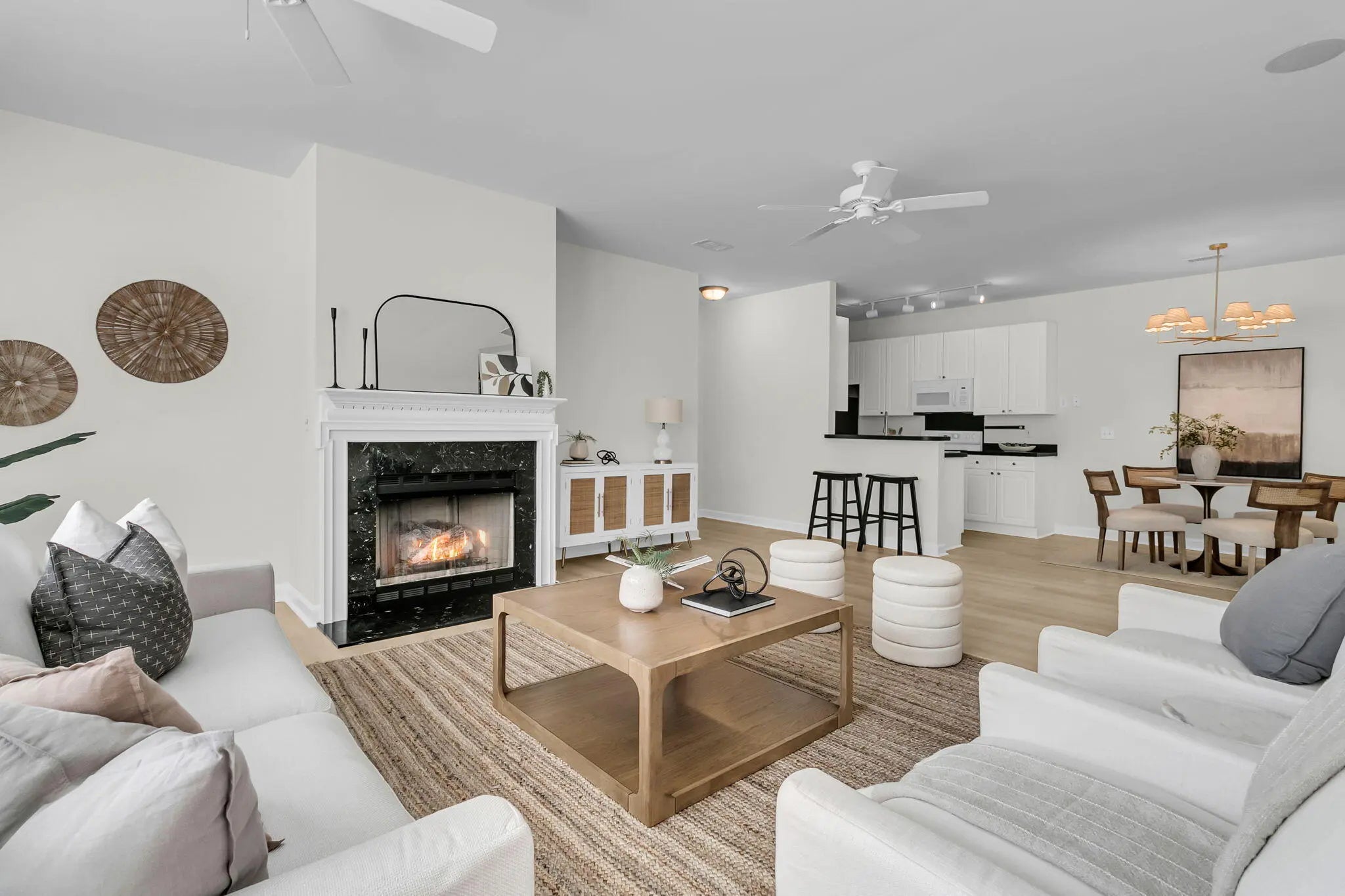 Photo of Listing #26007100