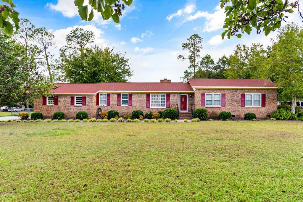 820 Barrington Drive, Orangeburg