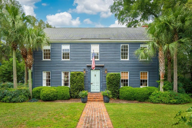 Photo of 242 Middle Street, Mount Pleasant SC