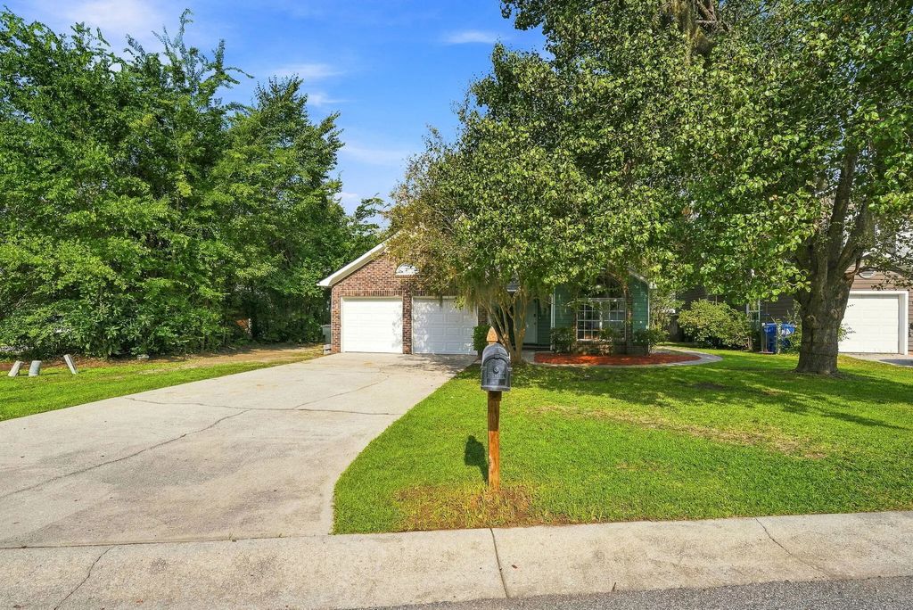 10 Solomon Court, Charleston
