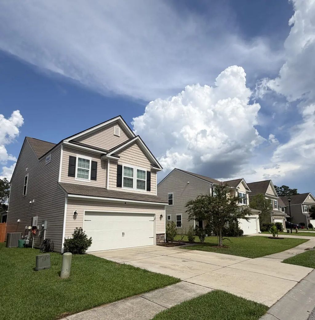 5004 White Cedar Road, Ladson
