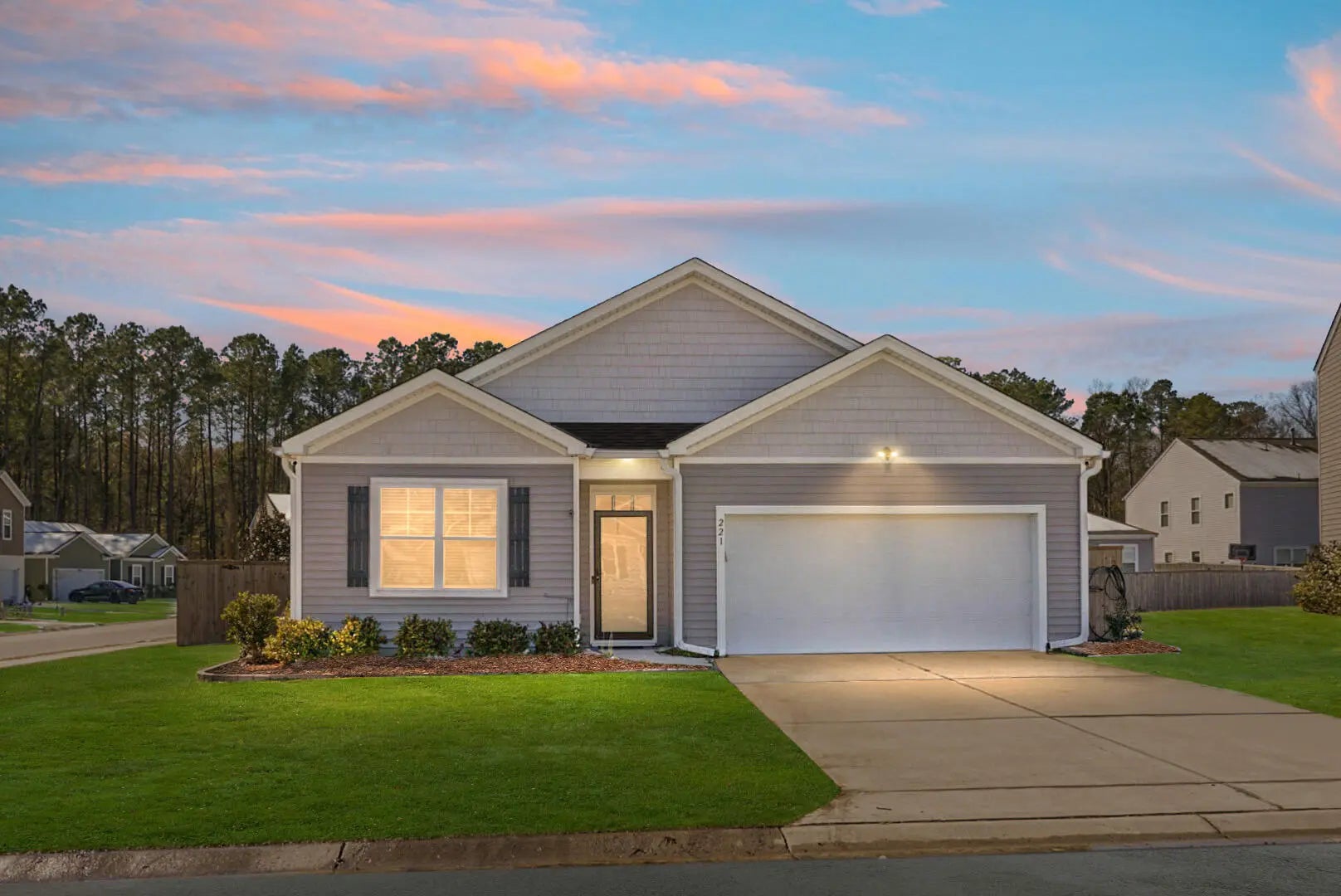 Photo of Listing #25002003