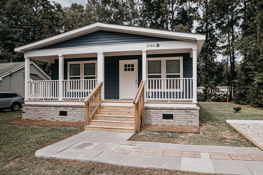 2956 Bobo Road B, Mount Pleasant
