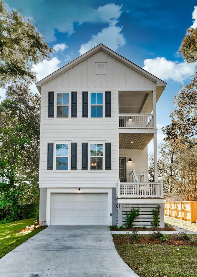 Photo of 620 N Shore Drive, Charleston SC