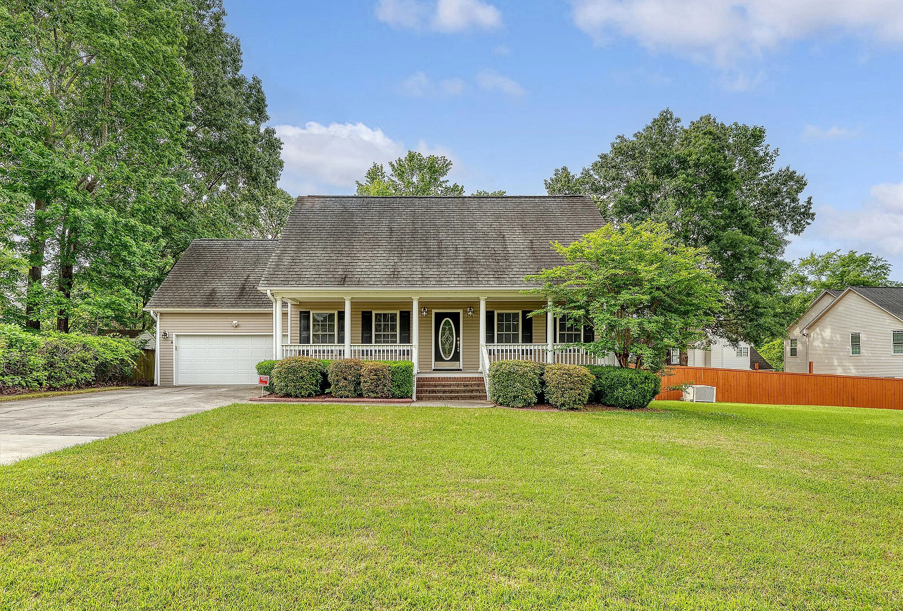 Photo of Listing #25011341