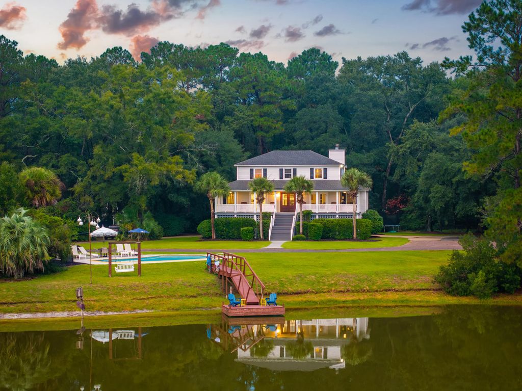 5616 Chaplins Landing Road, Hollywood