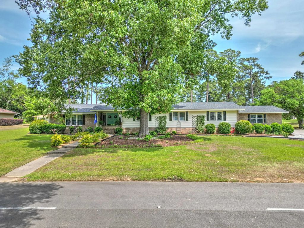 127 Cooper Circle, Santee
