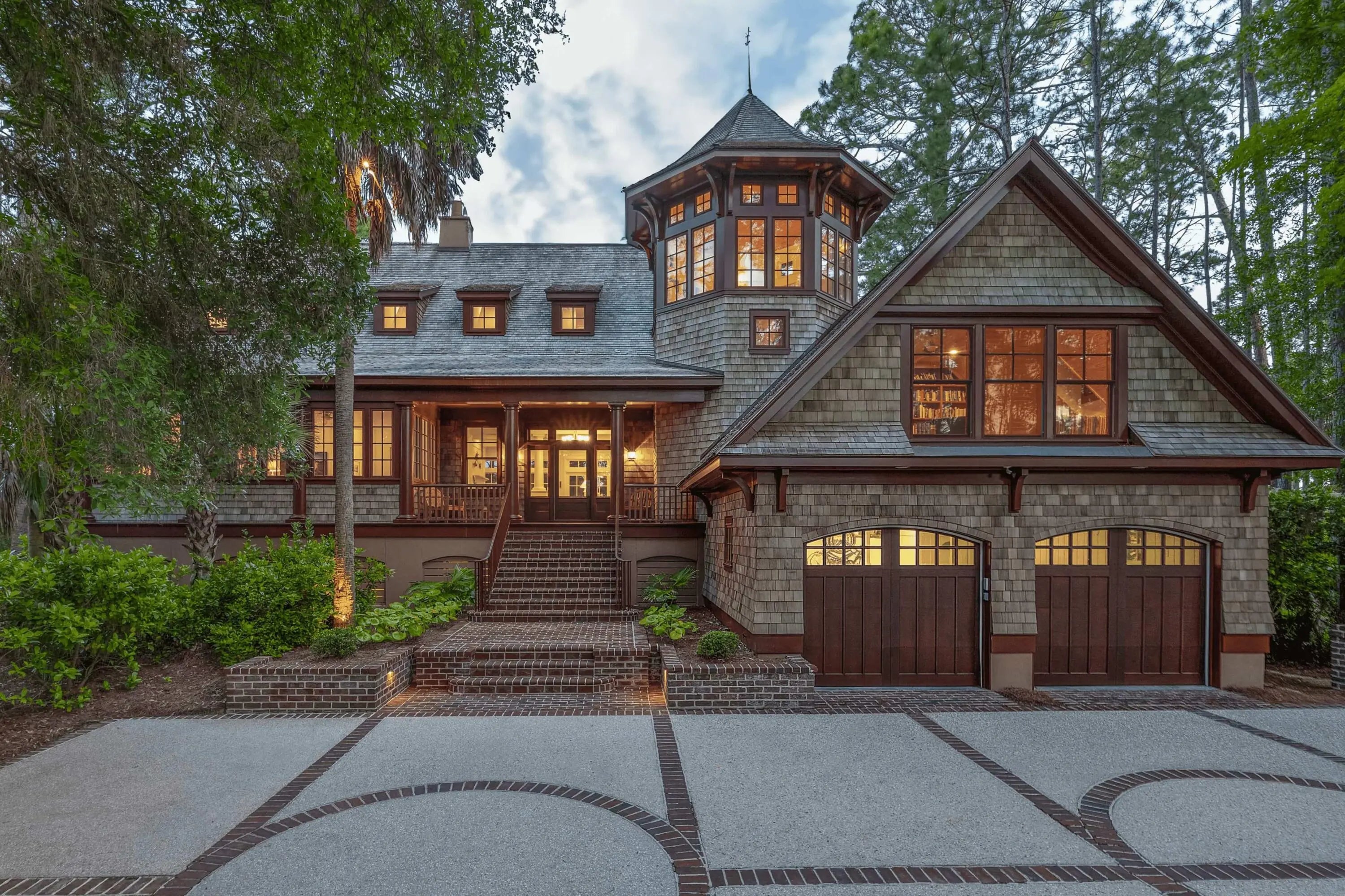 Photo of Listing #24011200