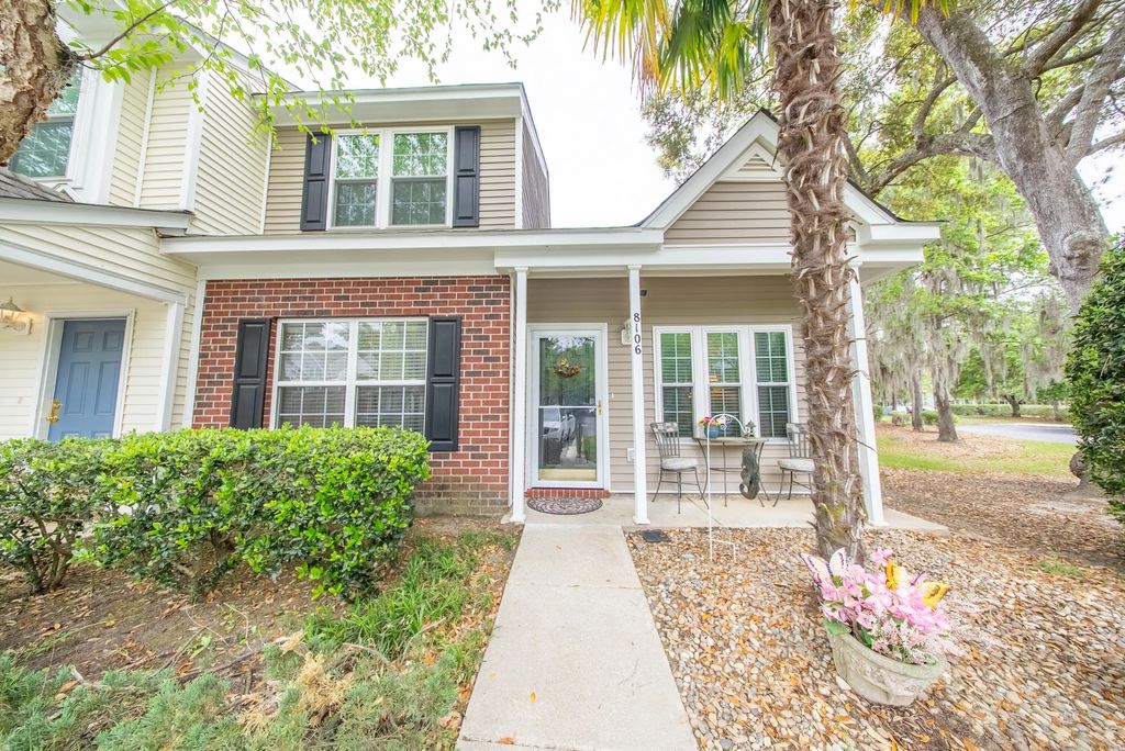 8106 Shadow Oak Drive, North Charleston