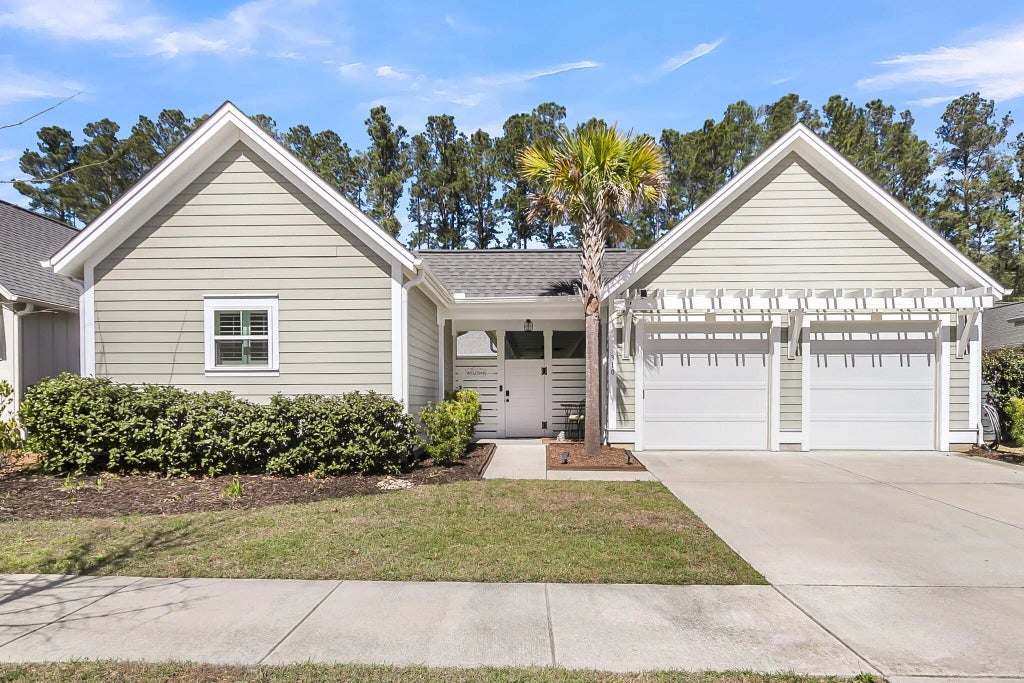 310 New Leaf Loop, Summerville
