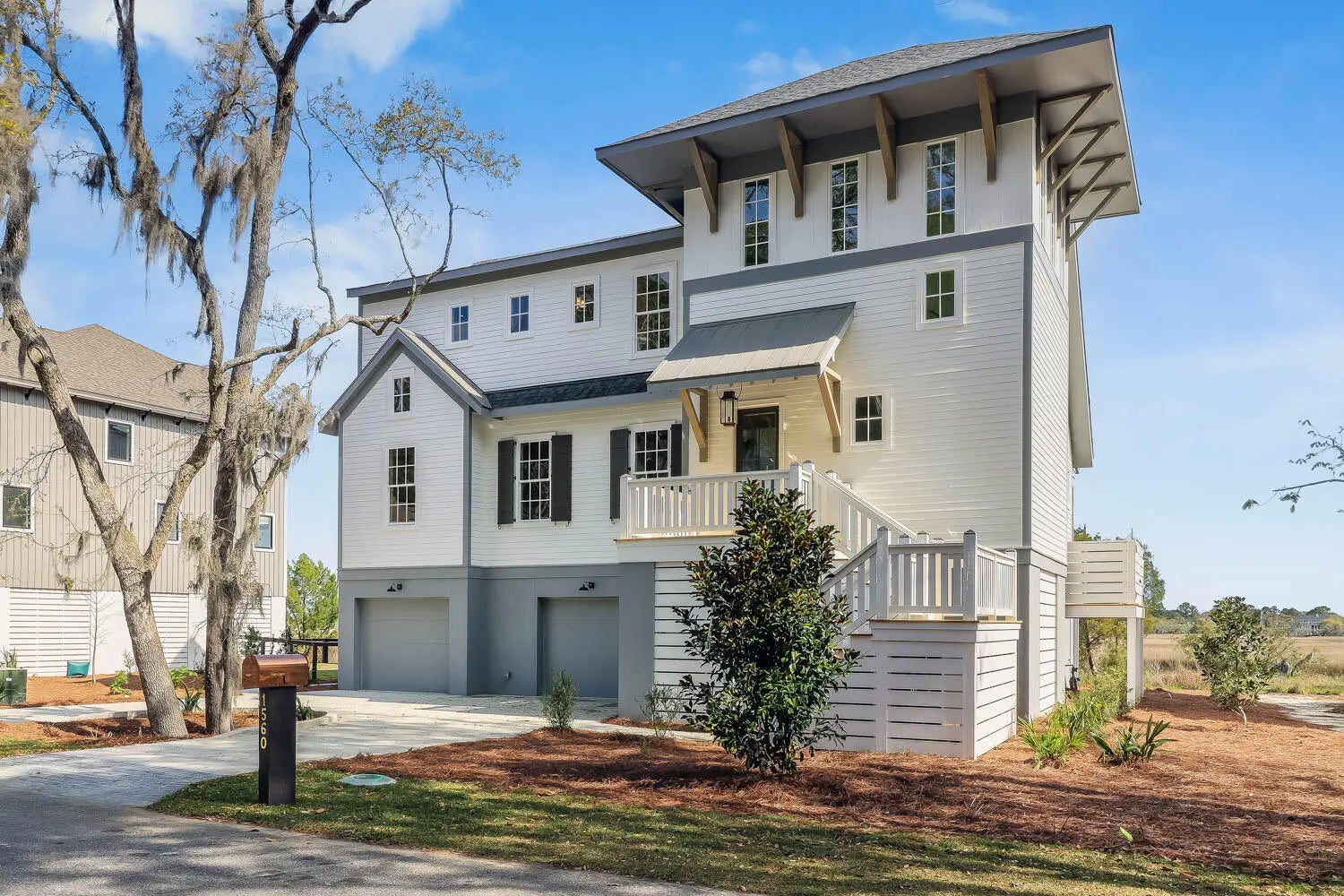 Photo of Listing #24009928