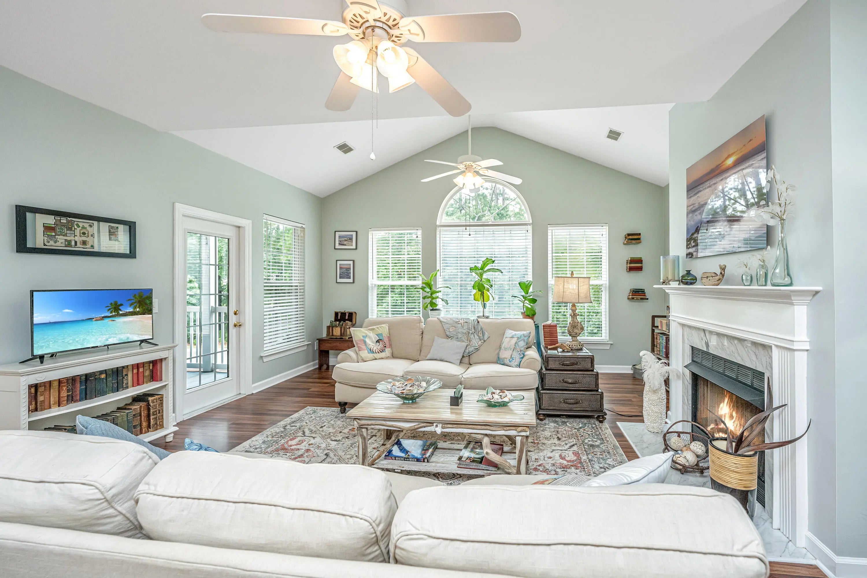 Photo of Listing #24023531