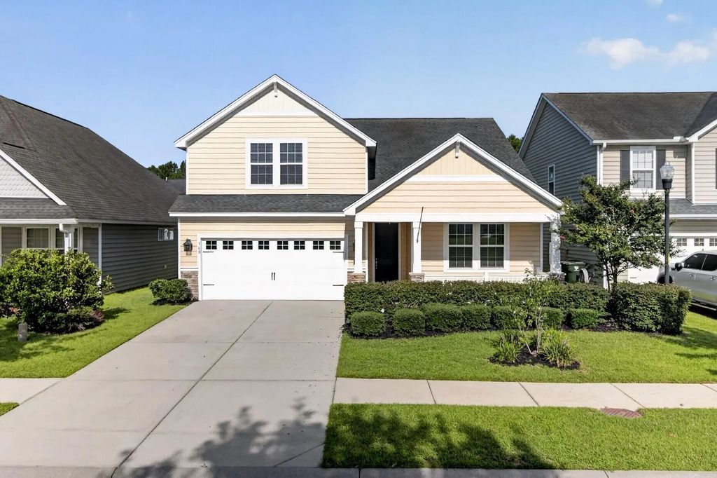 308 Nuttall Drive, Summerville