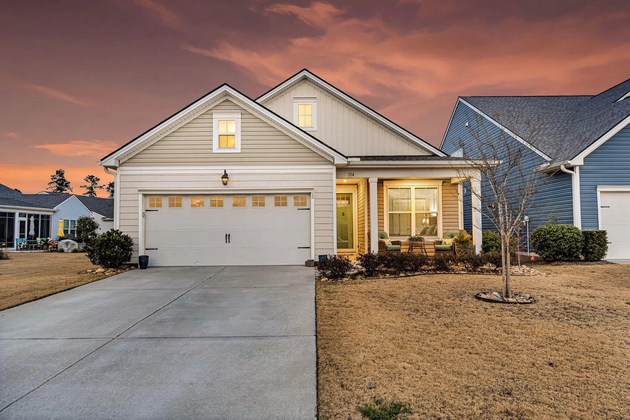 Photo of Listing #26000695