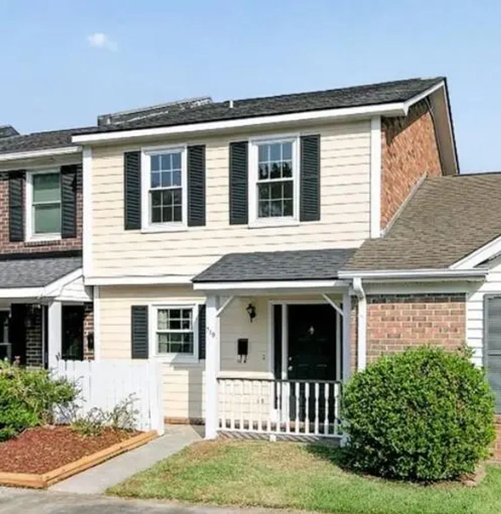 719 Williamson Drive, Mount Pleasant