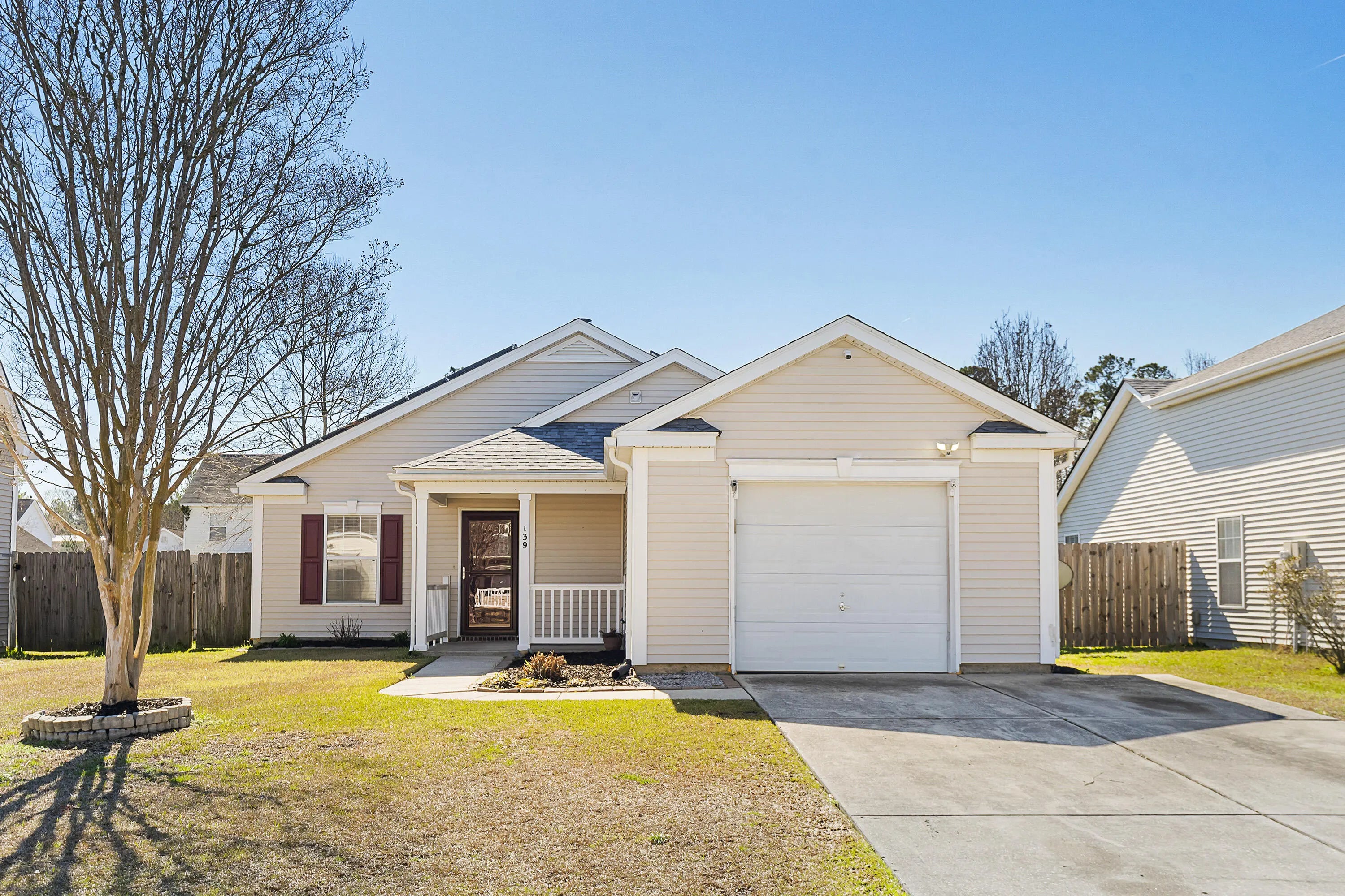 Photo of Listing #25002675