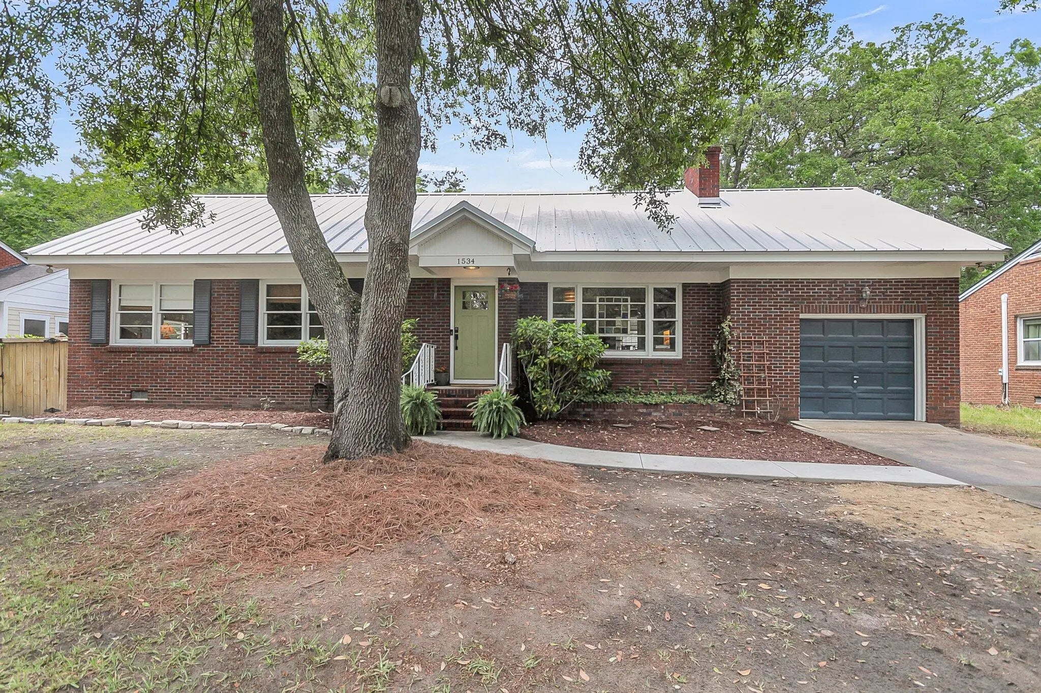 Photo of Listing #25025393