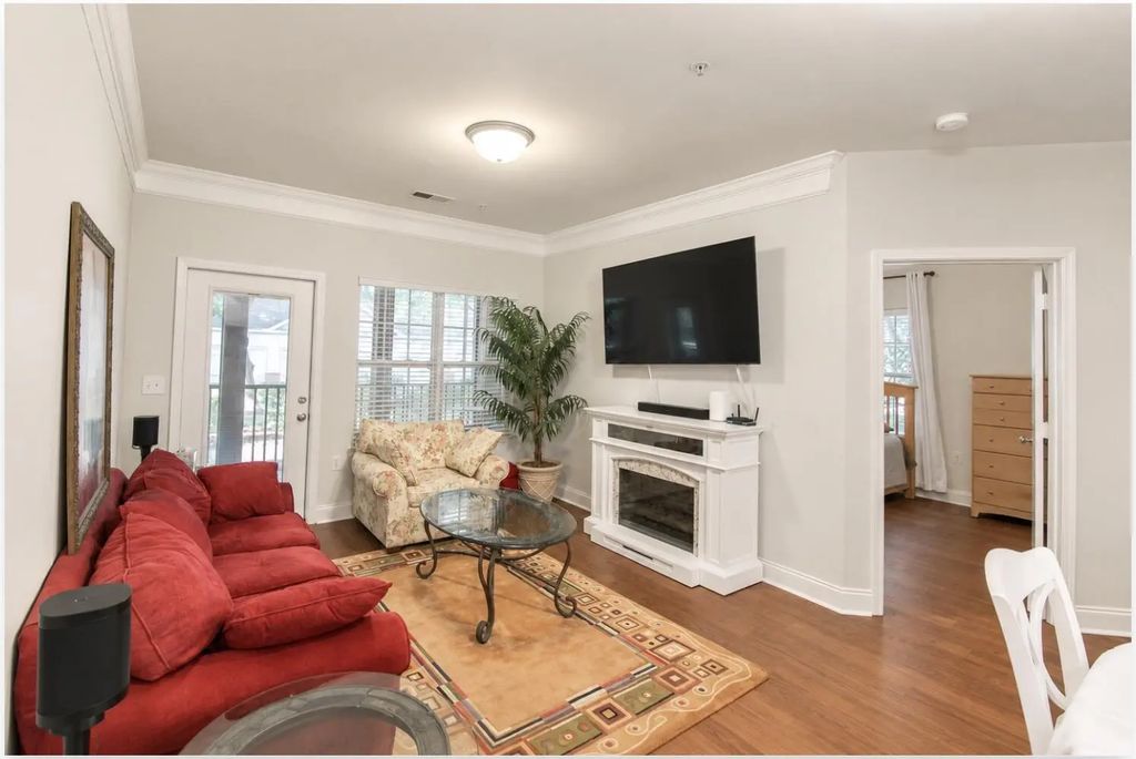 1807 Basildon Road, Mount Pleasant