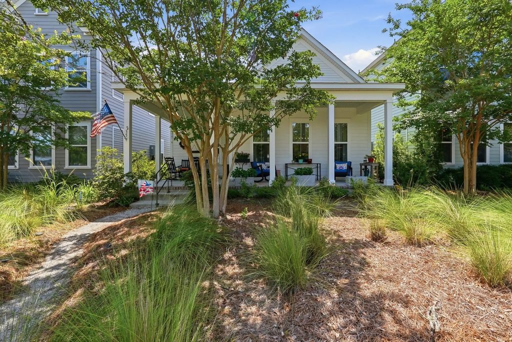 235 Summers Drive, Summerville