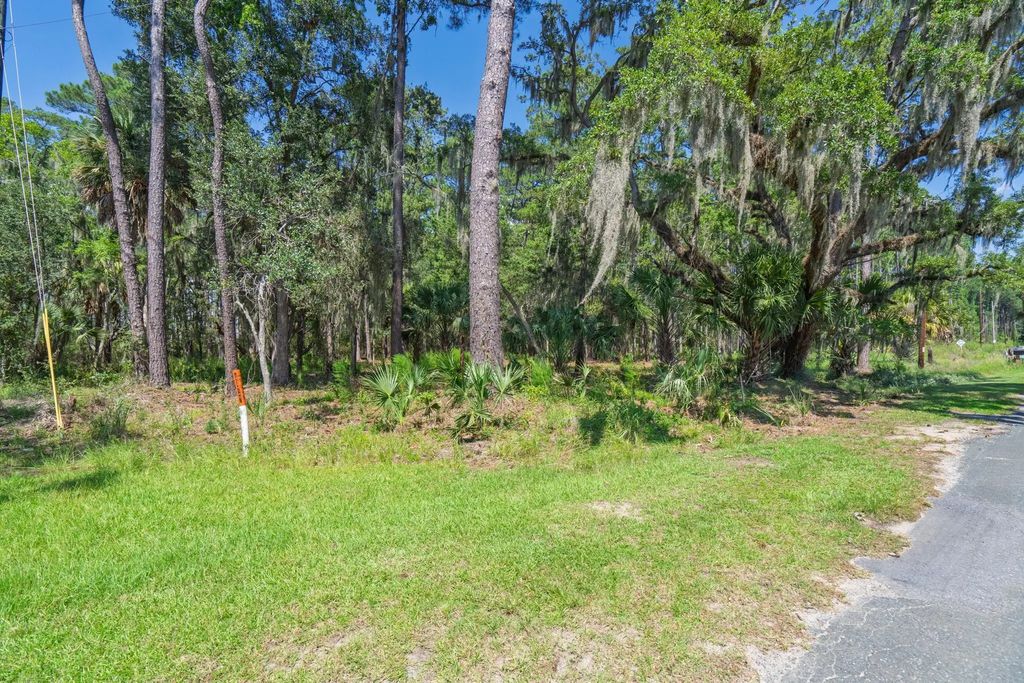 7860 Russell Creek Road, Edisto Island