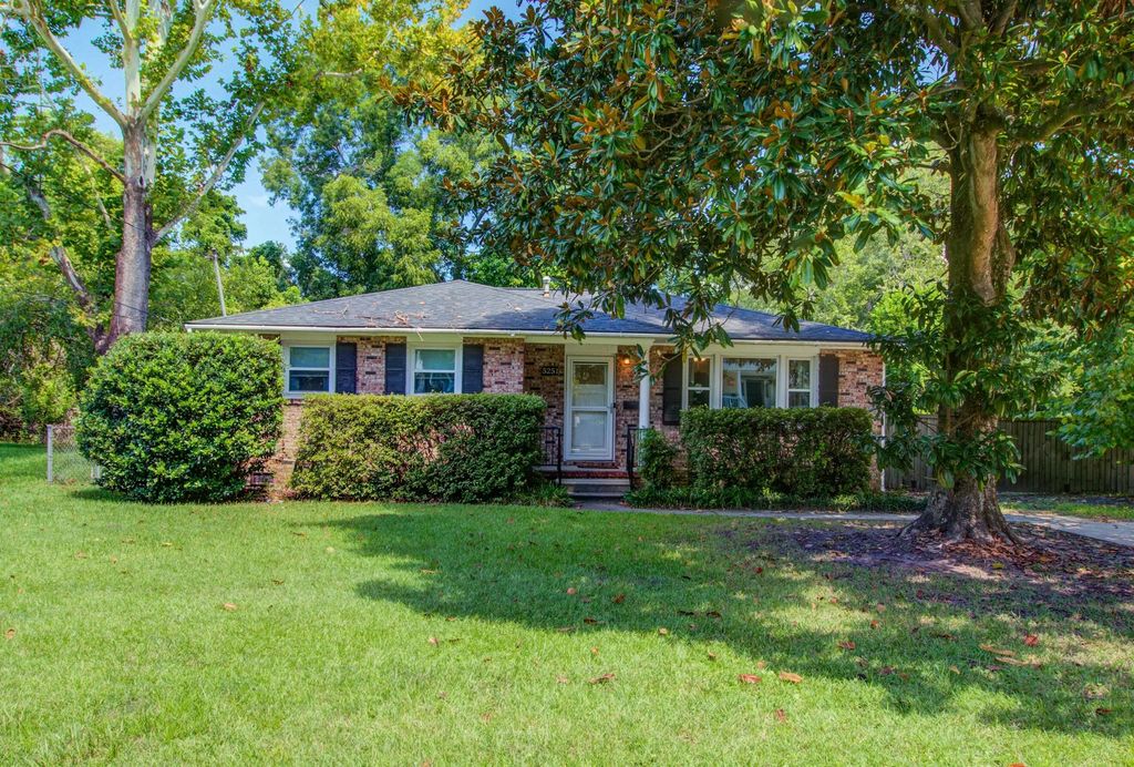 5251 E Dolphin Street, North Charleston