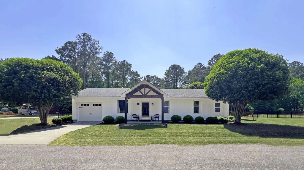 1307 Gin Pond Drive, Summerton
