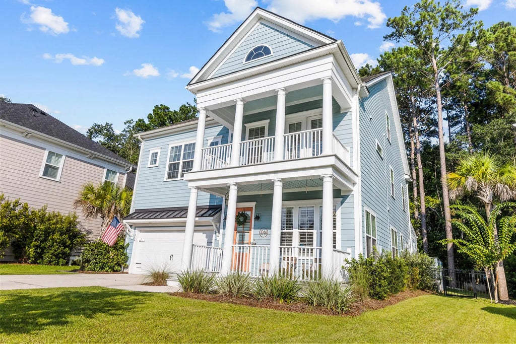 1064 Lyle Way, Mount Pleasant