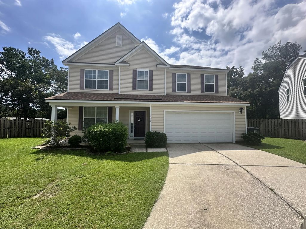 1238 Cosmos Road, Summerville