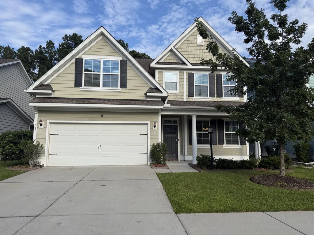 317 Whispering Breeze Lane, Summerville