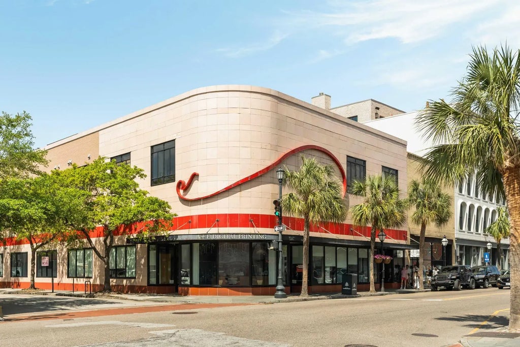 517 King Street Apt 11, Charleston