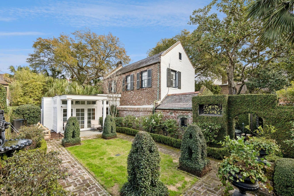 12 A Bedons Alley, Charleston