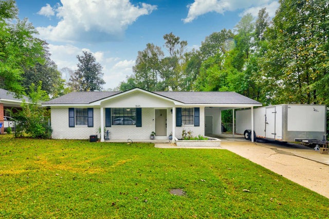 Photo of 1845 Dogwood Road, Charleston SC