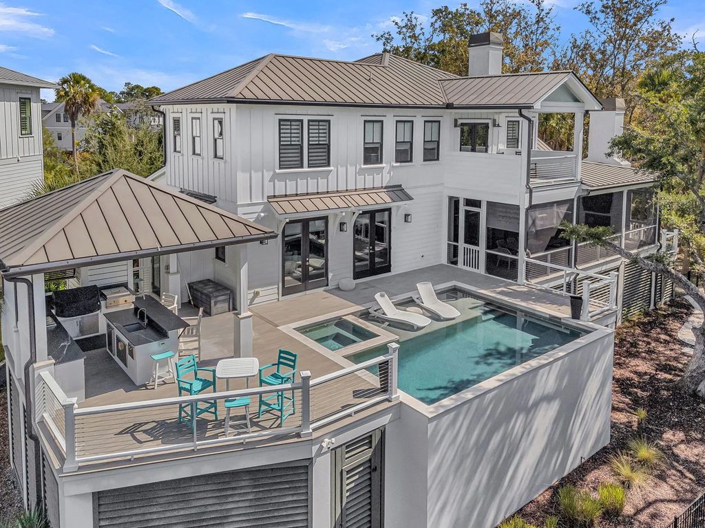 2327 Kiln Point Drive, Mount Pleasant